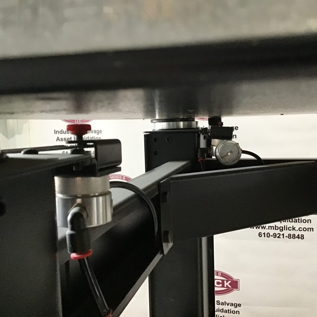 Ametek TMC 633478801 3x4 Clean Bench Lab Table W/ Gimbal