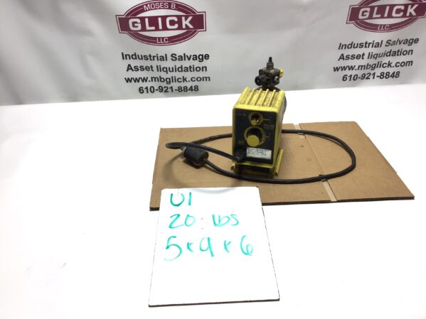 LMI Milton Roy #P131-392SI Electronic Metering Pumps GPH .42 / PSI 110  - Image 7