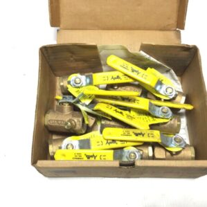 Apollo 95-103-01 1/2" Standard Port Threaded Ball Valve (Box of 10)