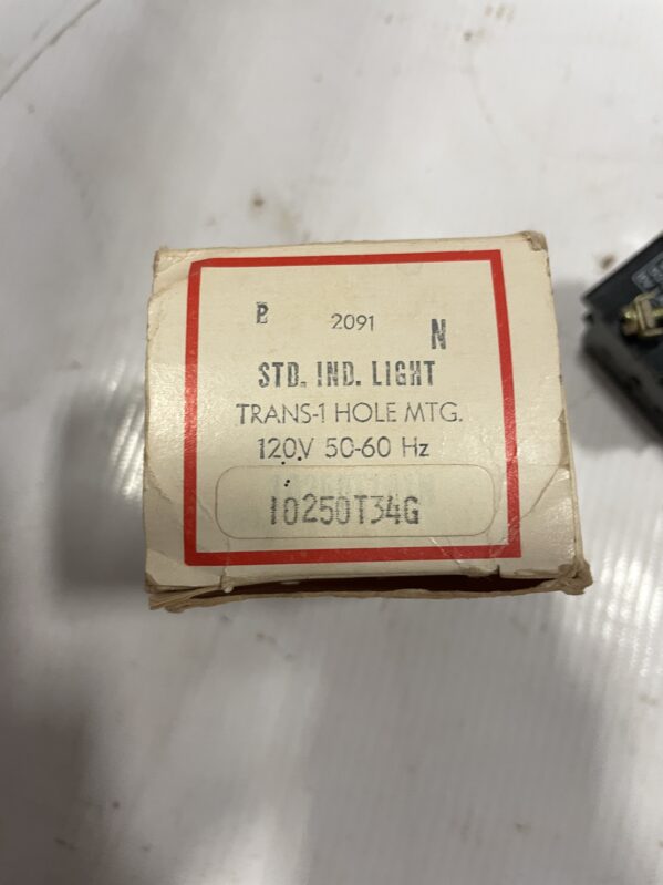 Green Illuminated Indicator Light 120V -NIB - Image 3