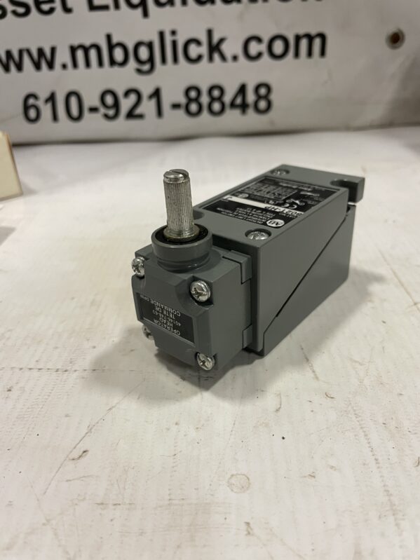 Allen-Bradley 802T-HP Ser J Rotary Lever Limit Switch 120-600V 72-120V -NIB - Image 3