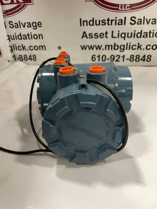 Rosemount 8732ESR1A1N0M4 Magnetic Flow Transmitter (8732E Series) – 90–250 VAC, HART, Explosion‑Proof - Image 3