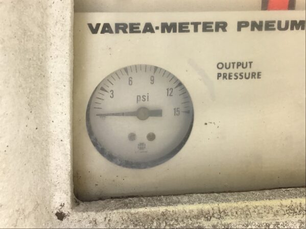 Wallace & Tiernan 5221M42008XXIDI26SX Varea-Meter Pneumatic Transmitter - Image 3