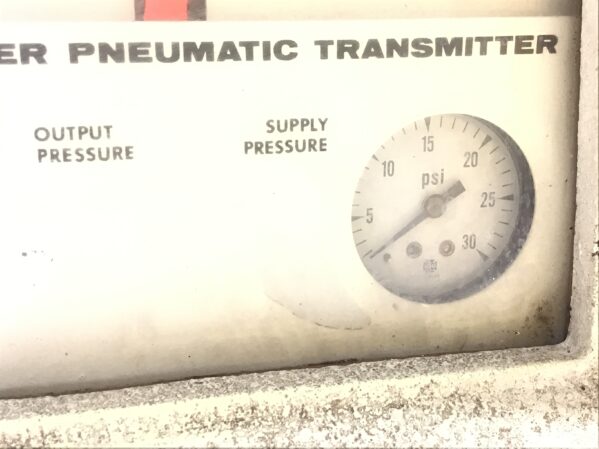 Wallace & Tiernan 5221M42008XXIDI26SX Varea-Meter Pneumatic Transmitter - Image 4