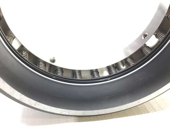 John Crane B19987 Mechanical Seal Assembly Type: 8B1 Size: 5.625"in Face: Polish - Image 4
