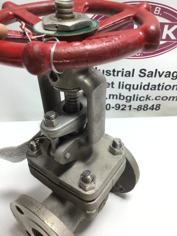 Ladish 8272-13015 Stainless Steel Globe Valve 1-1/2" NPT Class 150 - Image 5