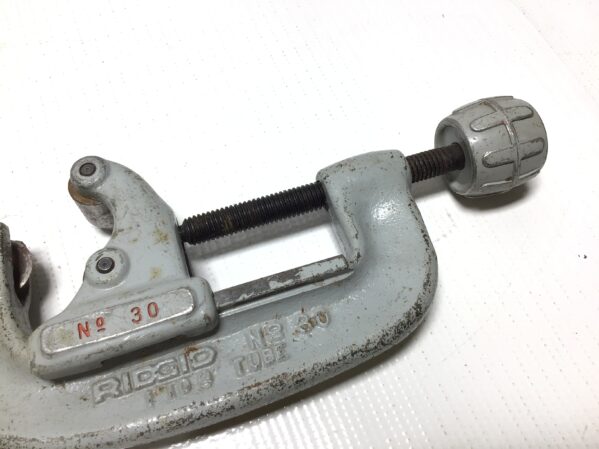 Ridgid No 30 Pipe/Tubing Cutter 1 to 3 Tube Capacity Heavy Duty - Image 4