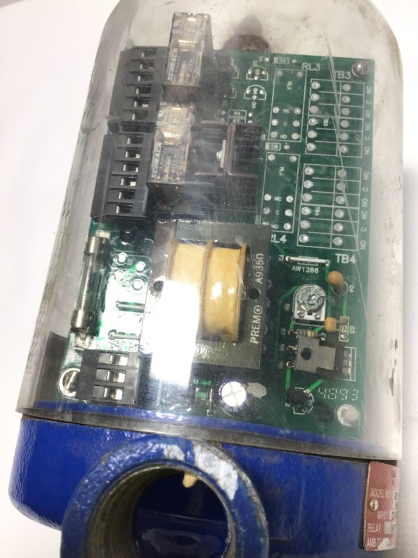 Magnetrol 822-1000-L00-41-5017-072 Level Switch Control 120VAC 10AMPS NEMA 4X - Image 6
