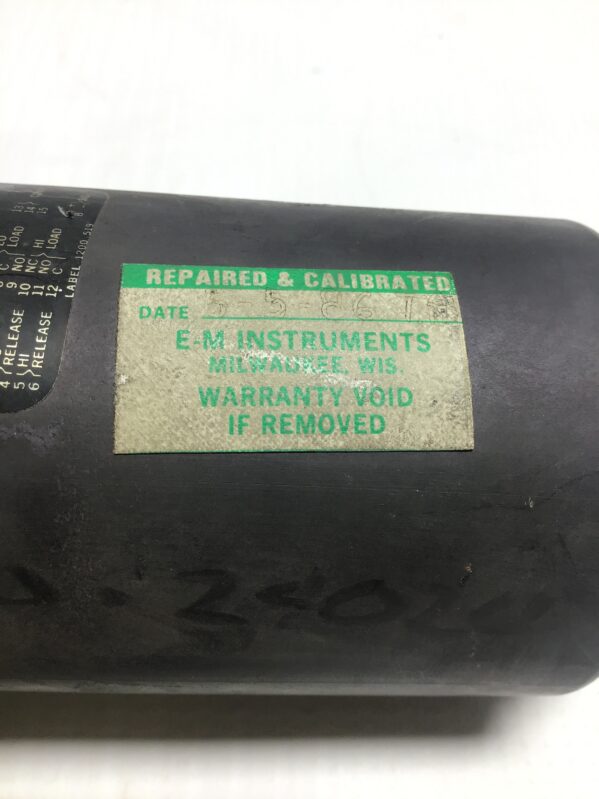 API Instrument BB-09-09-034 Shielded Meter Gauge Compack Controller - Image 4