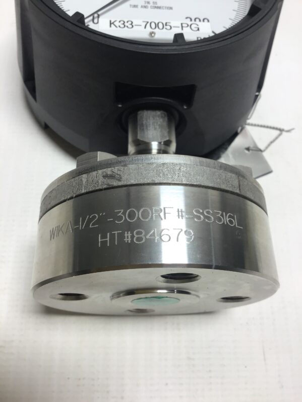Wika K33-7005-PG Pressure Gauge 1/2" NPT 316 Stainless Steel Tube and Connection - Image 4