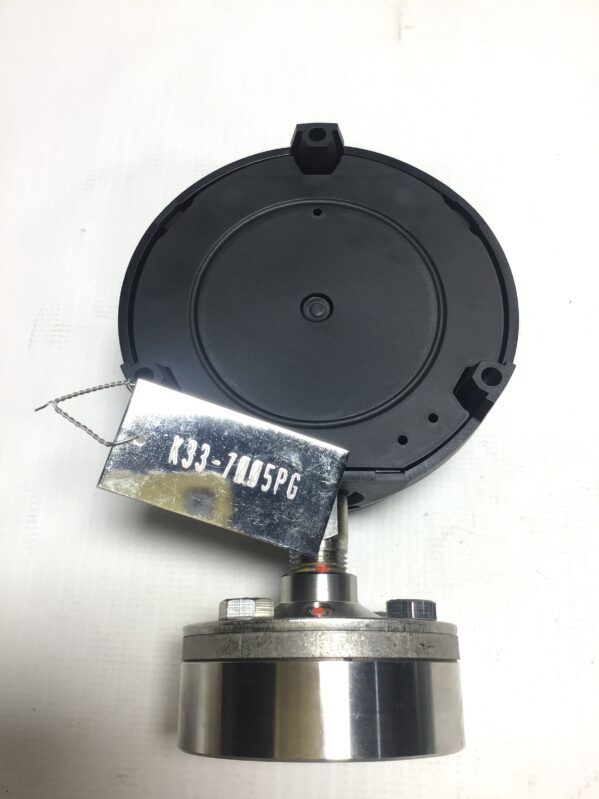 Wika K33-7005-PG Pressure Gauge 1/2" NPT 316 Stainless Steel Tube and Connection - Image 3