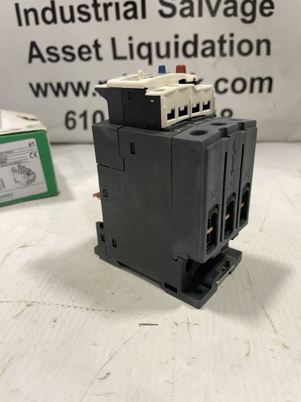 Schneider Electric TeSys LRD340 Thermal Overload Relay 30-40A 600V -NIB - Image 2