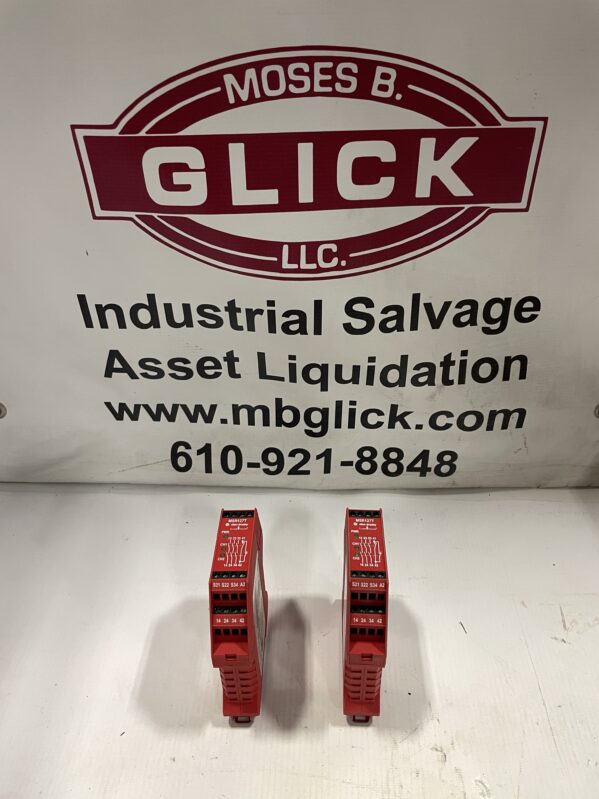 Allen-Bradley Guardmaster MSR127T Safety Relay 440R-N23126 Ser C 24VDC -lot of 2