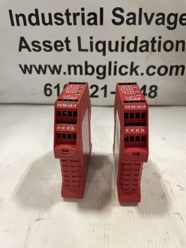 Allen-Bradley Guardmaster MSR127T Safety Relay 440R-N23126 Ser C 24VDC -lot of 2 - Image 2