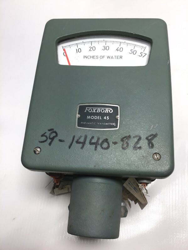 Foxboro Model 45 Pneumatic Transmitter 0-.57 Inches of Water 20 PSIG Air Supply