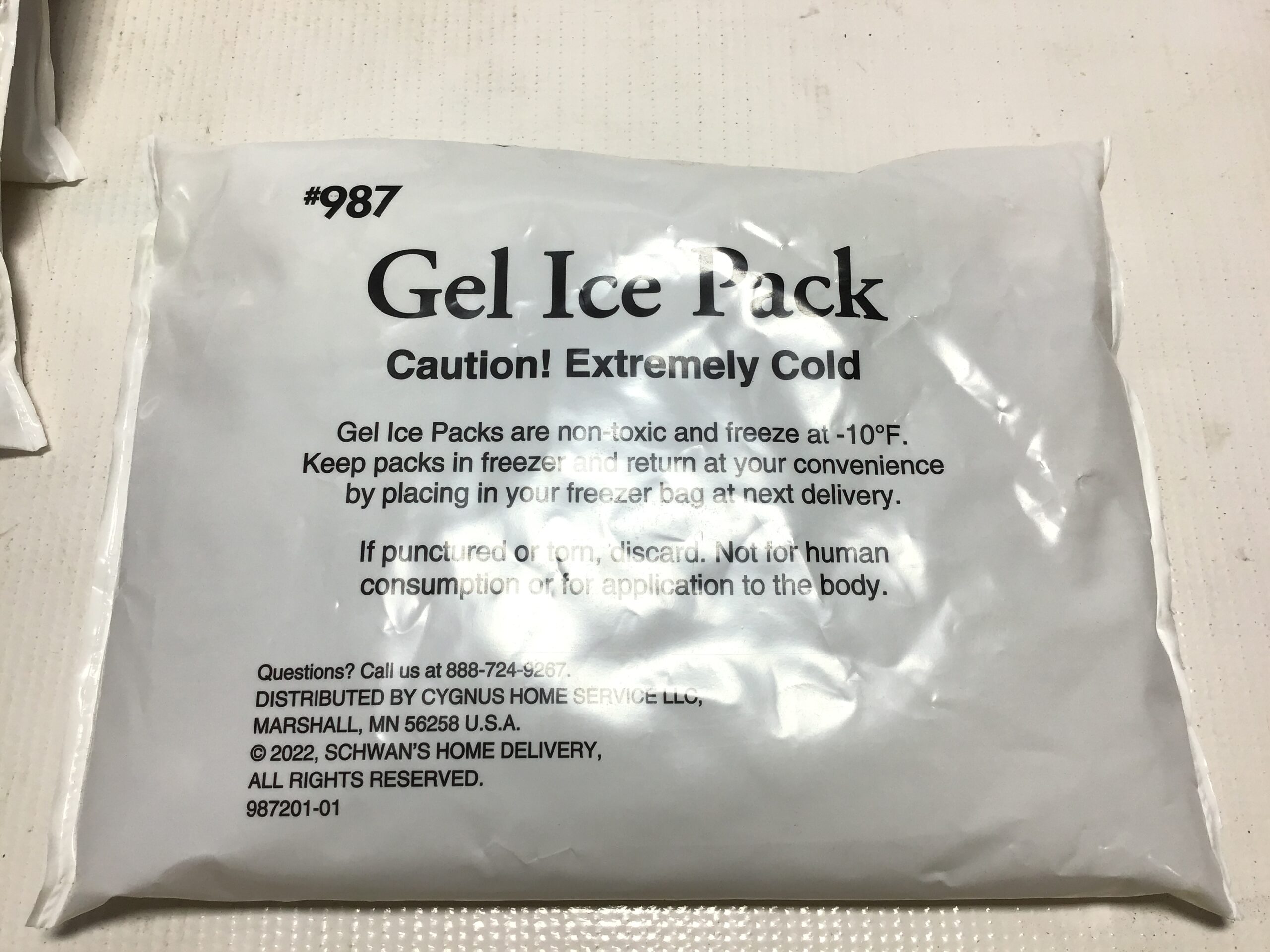 Cygnus Home Service 987 Gel Ice Packs Non Toxic Extremely Cold