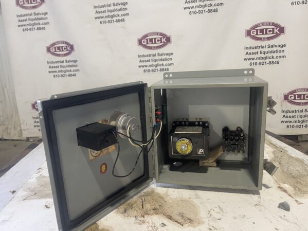 Trane 7562 Electrical Box - Image 2