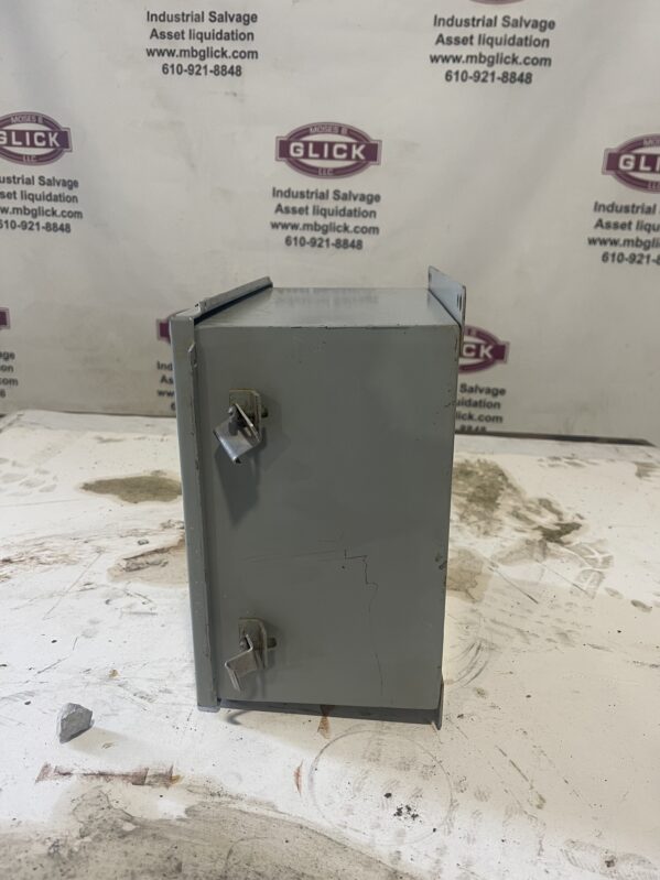 Trane 7562 Electrical Box - Image 5