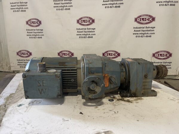 Industrial Electric Motor type# R47D26DV100H4