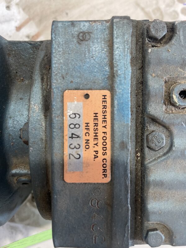 Industrial Electric Motor type# R47D26DV100H4 - Image 9