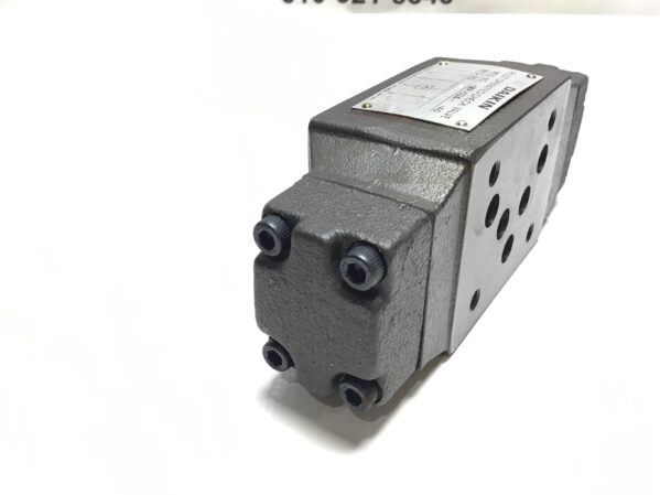 Daikin MP-03A-20-40 Pilot Operated Check Valve - Image 4