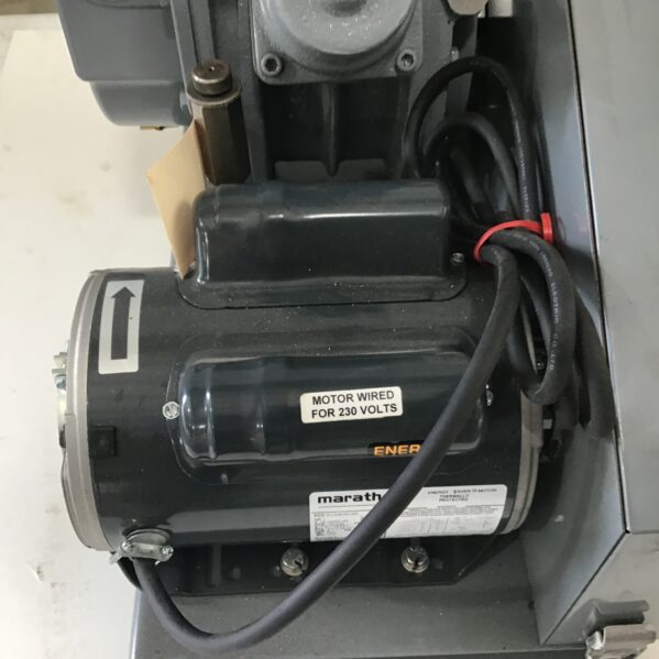 Welch 1397 DuoSeal Belt Drive Vacuum Pump 3 Phase with Marathon Motors - Image 6