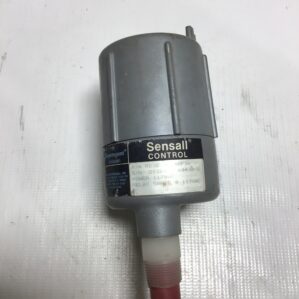 Rosemount Sensall Control RD307SKE40F3K Liquid Level Switch 117VAC 5Amps