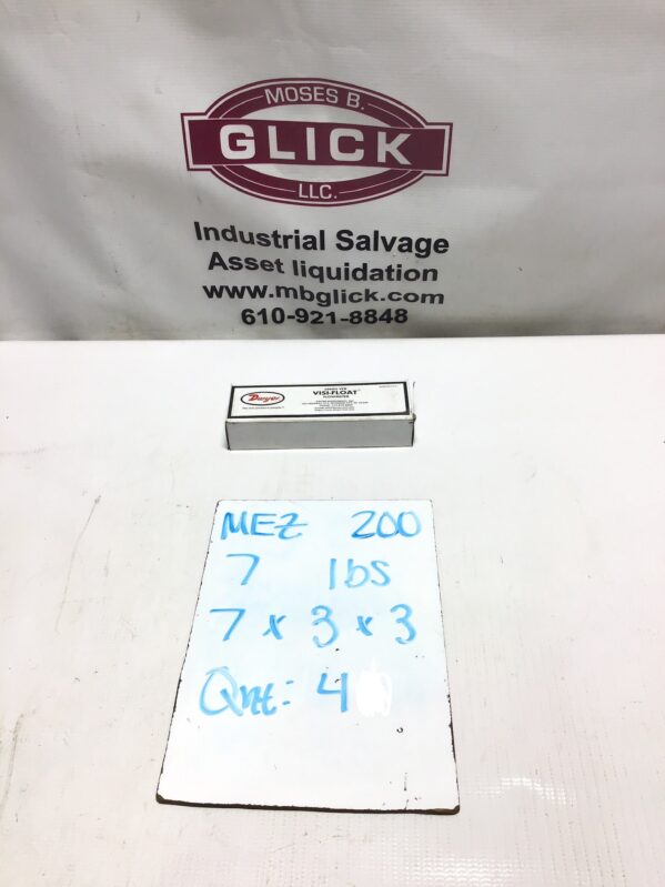 Dwyer VFB-51-EC Visi-Float Variable Area Flowmeter 5-20 SCFH Air