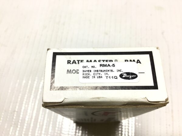 Dwyer RMA-5 Rate-Master Flowmeter 0-10SCFH Air 100PSI Maximum Press - Image 3
