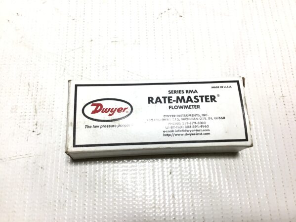 Dwyer RMA-4 Rate-Master Variable Area Flow Meter 100PSI Max Press 0-5 SCFH Air - Image 2