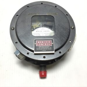 Mercoid Control PGW-153-P2 Gas Pressure/Differential Pressure Switch 120/240C AC/DC