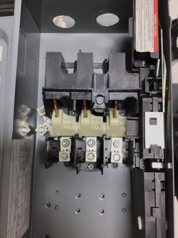 Hu361awk Square D HU361AWK – AL-40 Enclosed Switch 600V 30A 50/60Hz Type 3R,5,12 ...