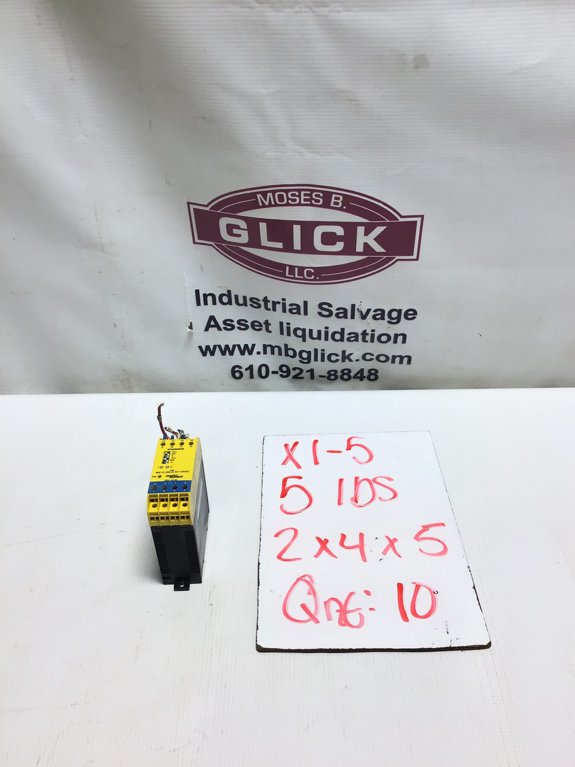 Turck MK13-22EX0-R Isolating Switching Amplifier 115VAC