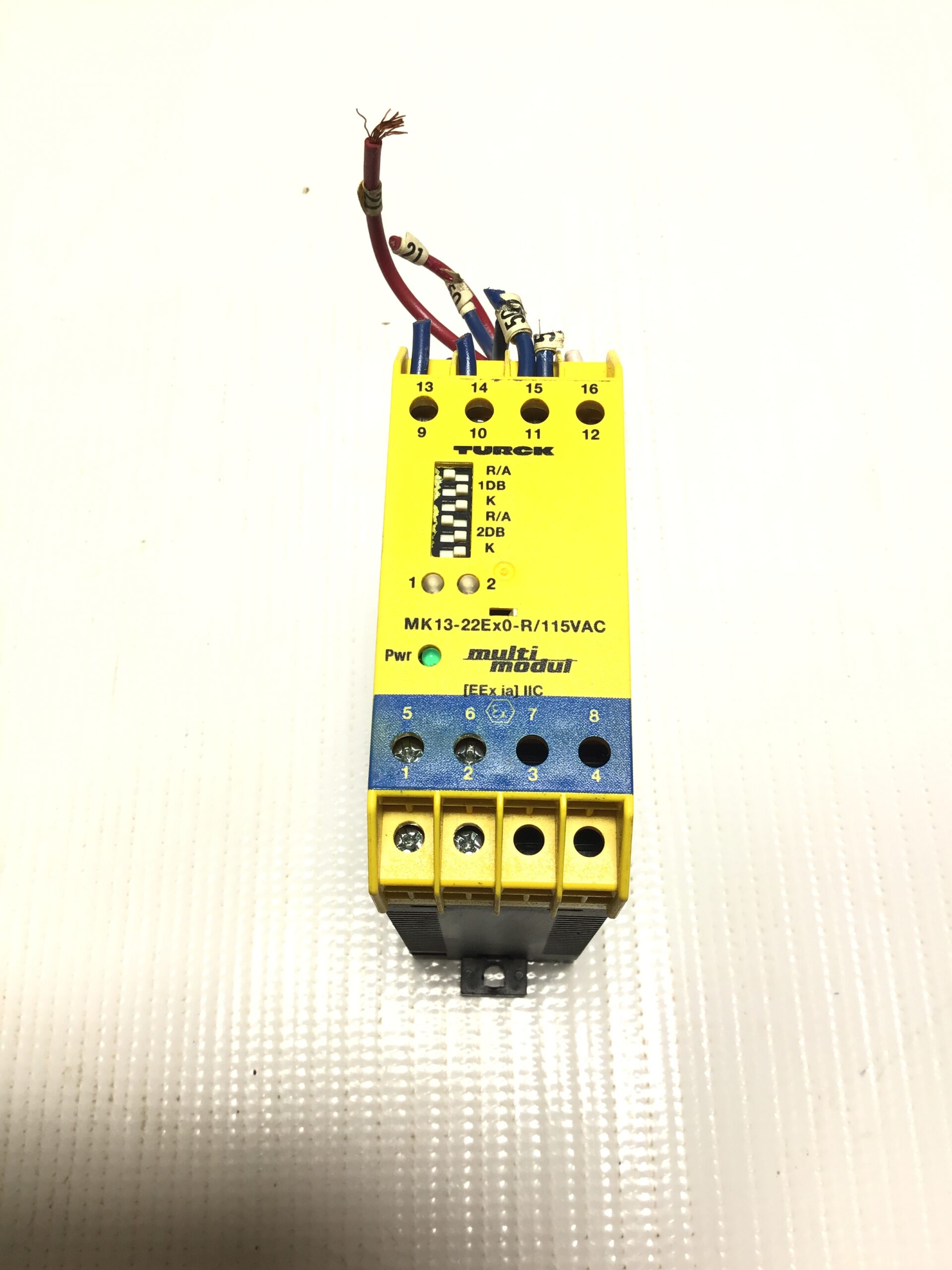 Turck MK13-22EX0-R Isolating Switching Amplifier 115VAC