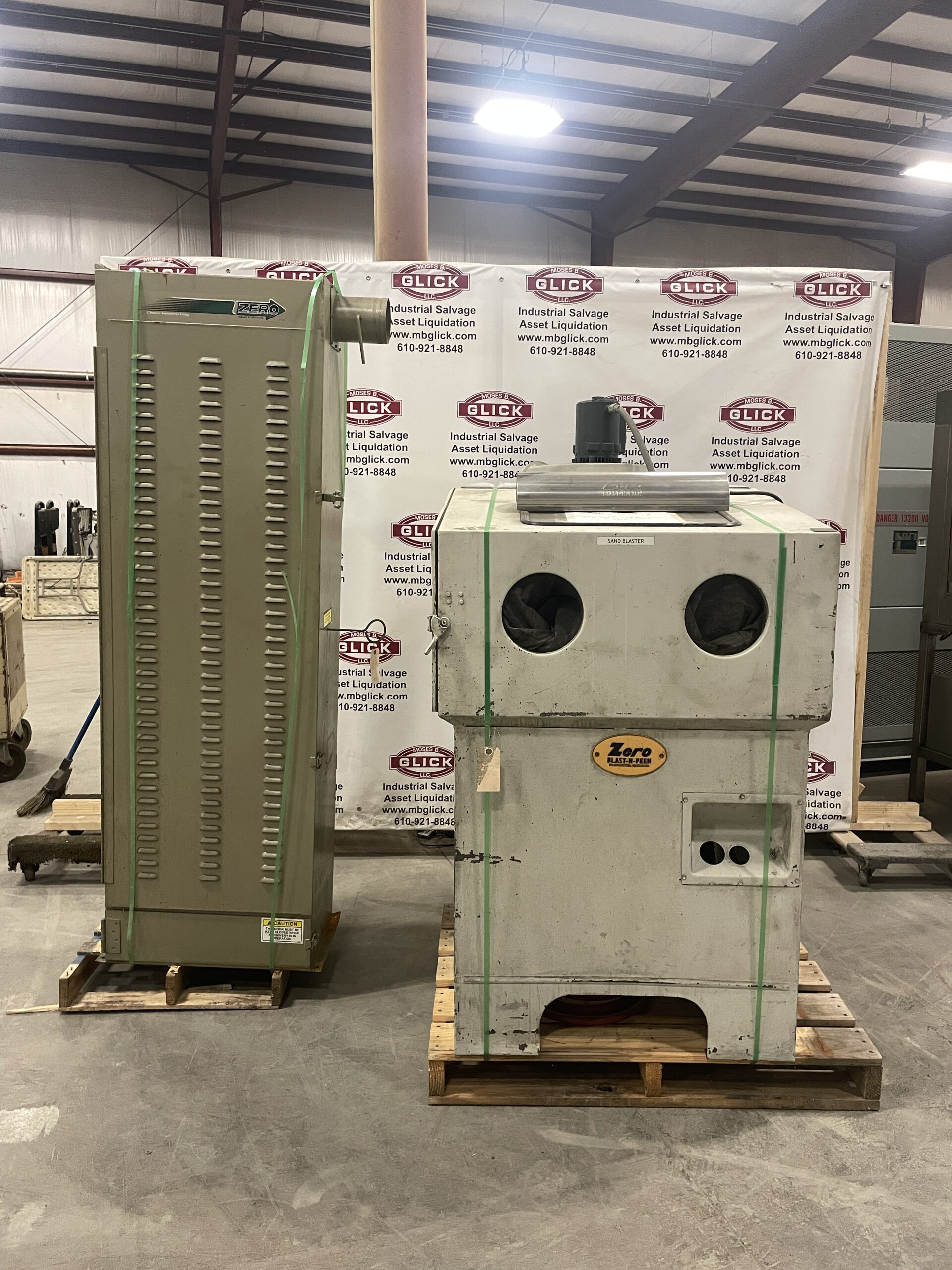 Zero Blast-N-PEEN BNP 40-2 Suction Feed Sand Blasting Cabinet w
