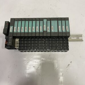 Siemens Simatic PROFIBUS DP 6ES7 151-1AA05-0AB0 Interface Module w/ 14 Modules