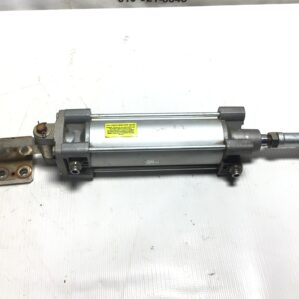 SMC C96SD80-200 Pneumatic Cylinder 1.0 MPa Maximum Pressure
