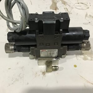 Nachi SS-G01-C5-FR-E115-31 Solenoid Operated Directional Control Valve