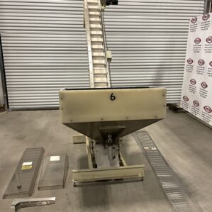 Hoppmann EP-08 Elevating Prefeeder/Unscrambler 9.5ft 15cu ft