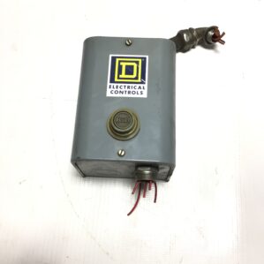 Square D Enclosed Switching Relay