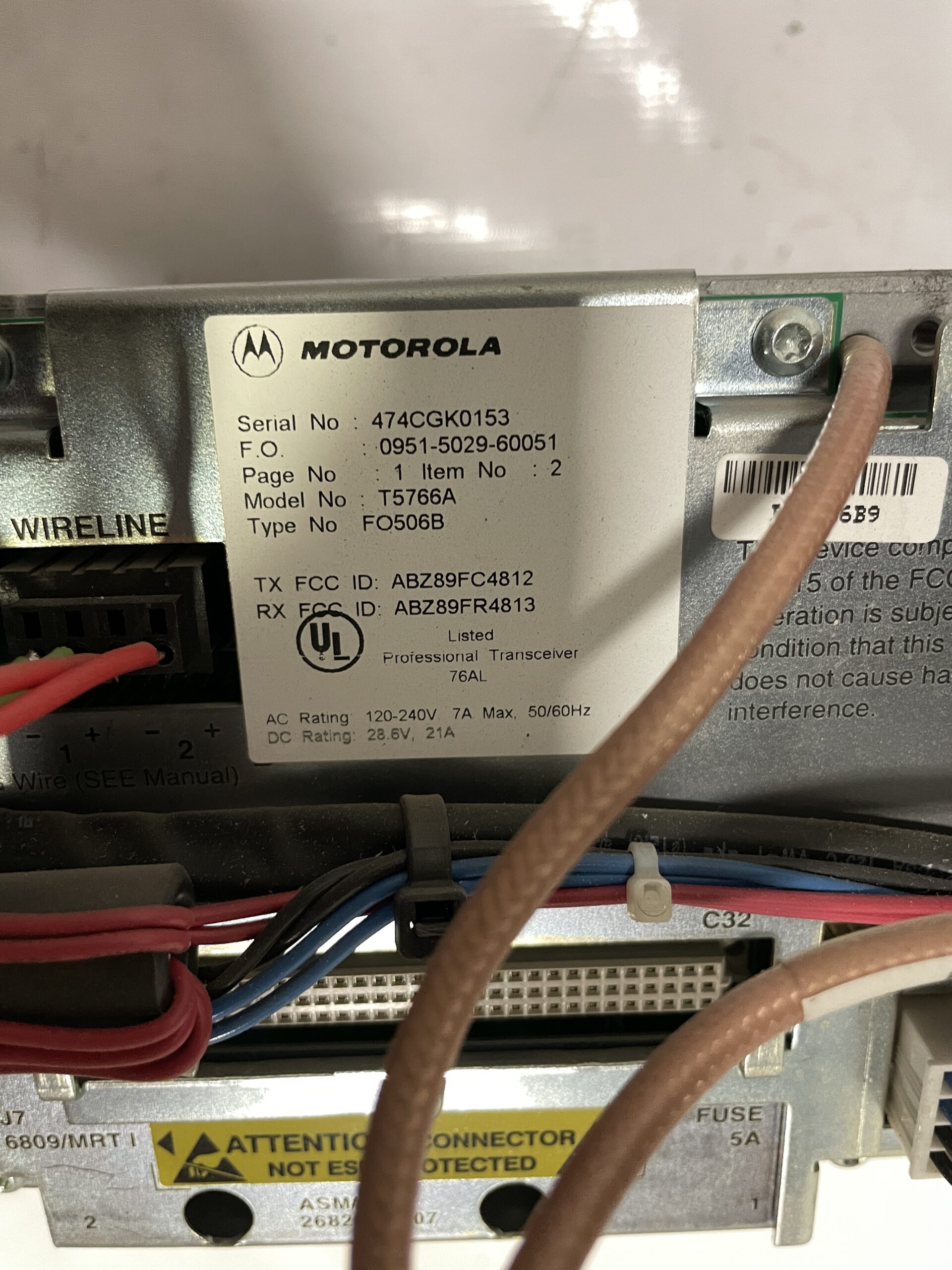 Motorola MTR2000 UHF Base Repeater 403mhz-470mhz T5766A – Moses B. Glick