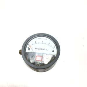 Dwyer 008C Magnehelic Differential Pressure Gauge