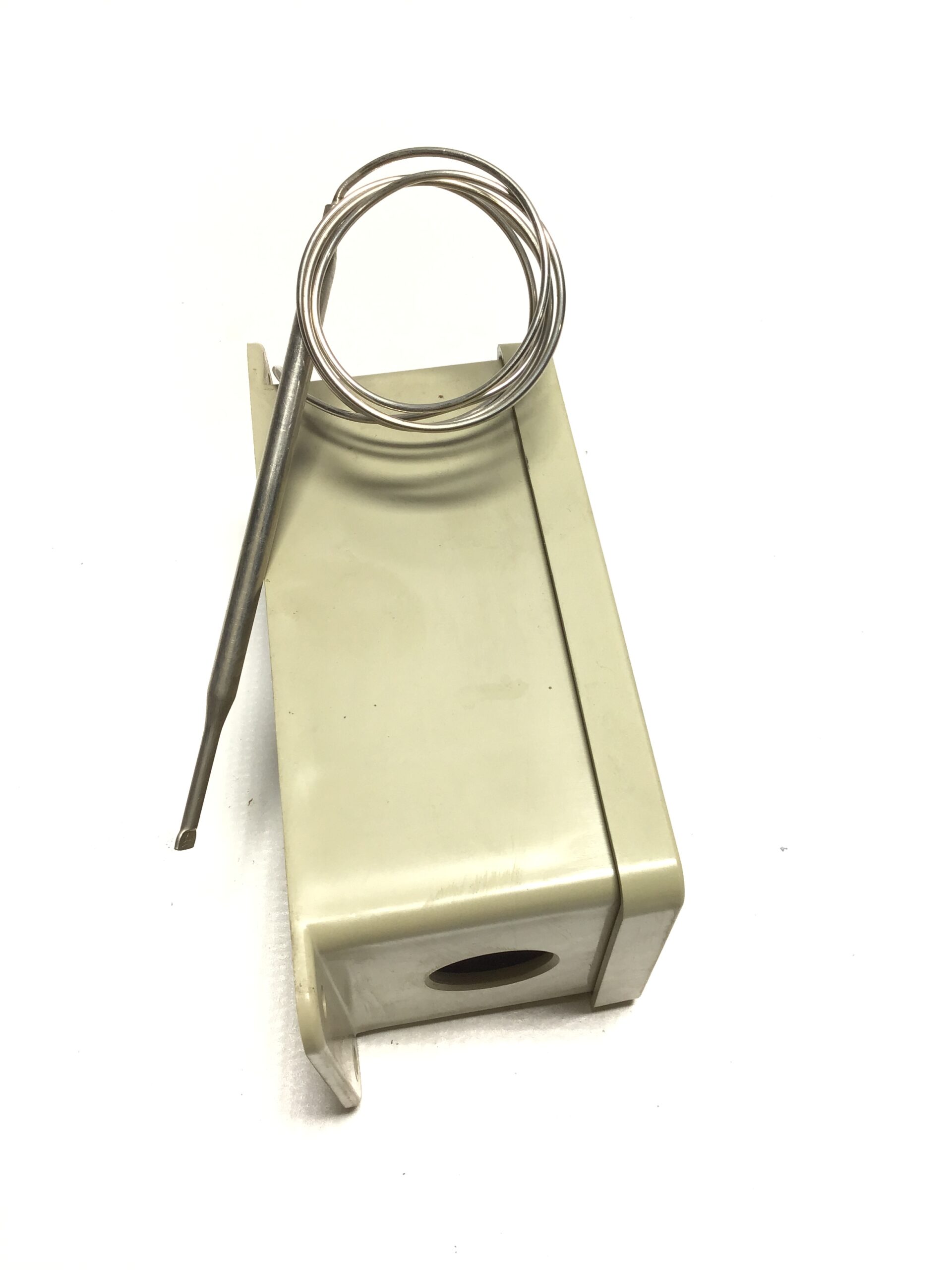 Raychem Chemelex AMC-F5/199237-000 Thermostat – Moses B. Glick