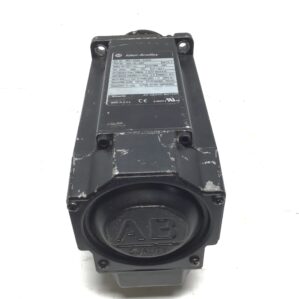 Allen-Bradley MPL-A330P-SJ22AA AC Servo Motor 3PH