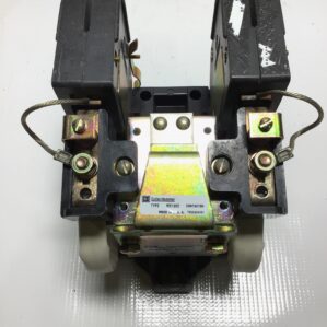 Cutler Hammer ME120C Contactor 125VDC