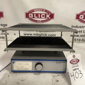 VWR 200 Rocking Platform 14" x 11"