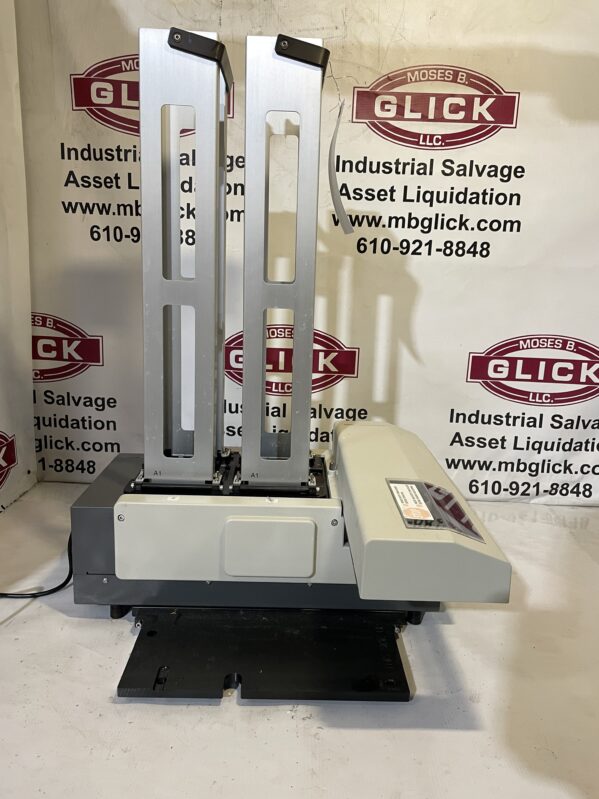 Molecular Devices StakMax Microplate Handling System – Moses B. Glick