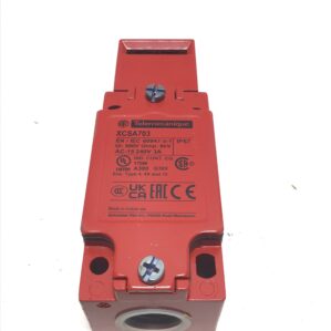 Telemecanique XCSA703 Safety Interlock Switch 3A 6kV
