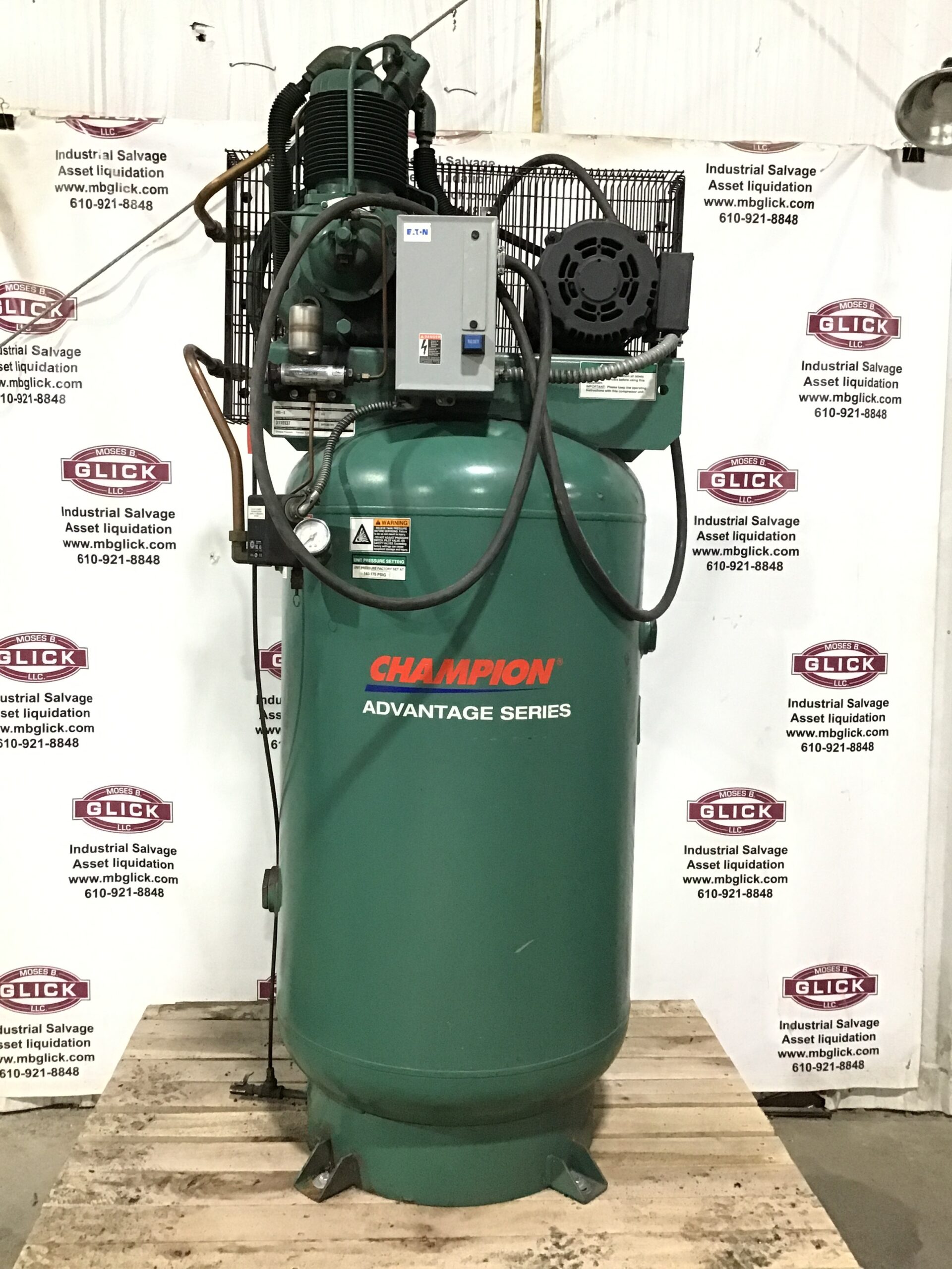 【ML】キャシー・ラング Champion Pneumatic VR5-8 Industrial Vertical Air Compressor Tank