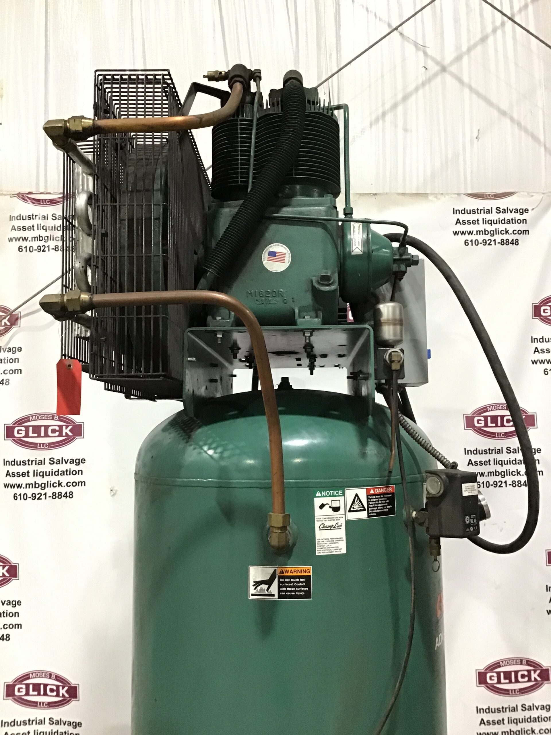 【ML】キャシー・ラング Champion Pneumatic VR5-8 Industrial Vertical Air Compressor Tank